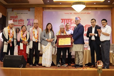 प्रेस रजिष्ट्रारको कार्यालयबाट अग्रज ५ पत्रकार सम्मानित