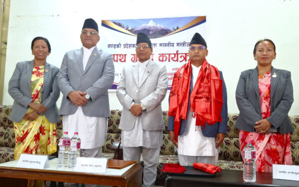 गण्डकी प्रदेशमा फणीन्द्र देवकोटालाई फेरि मन्त्रीको जिम्मेवारी