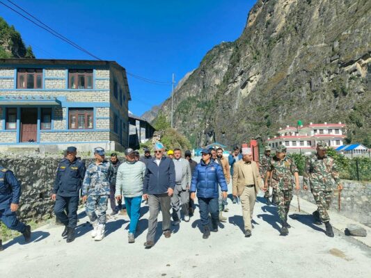 मनाङमा तत्काल अत्यावश्यक काम गर्नेः मुख्यमन्त्री पाण्डे